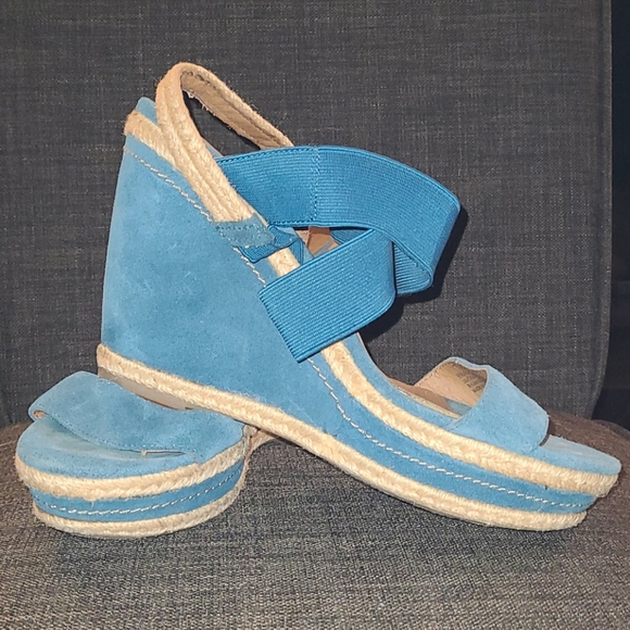 Franco Sarto Turquoise Wedge Sandals - Picture 2 of 8